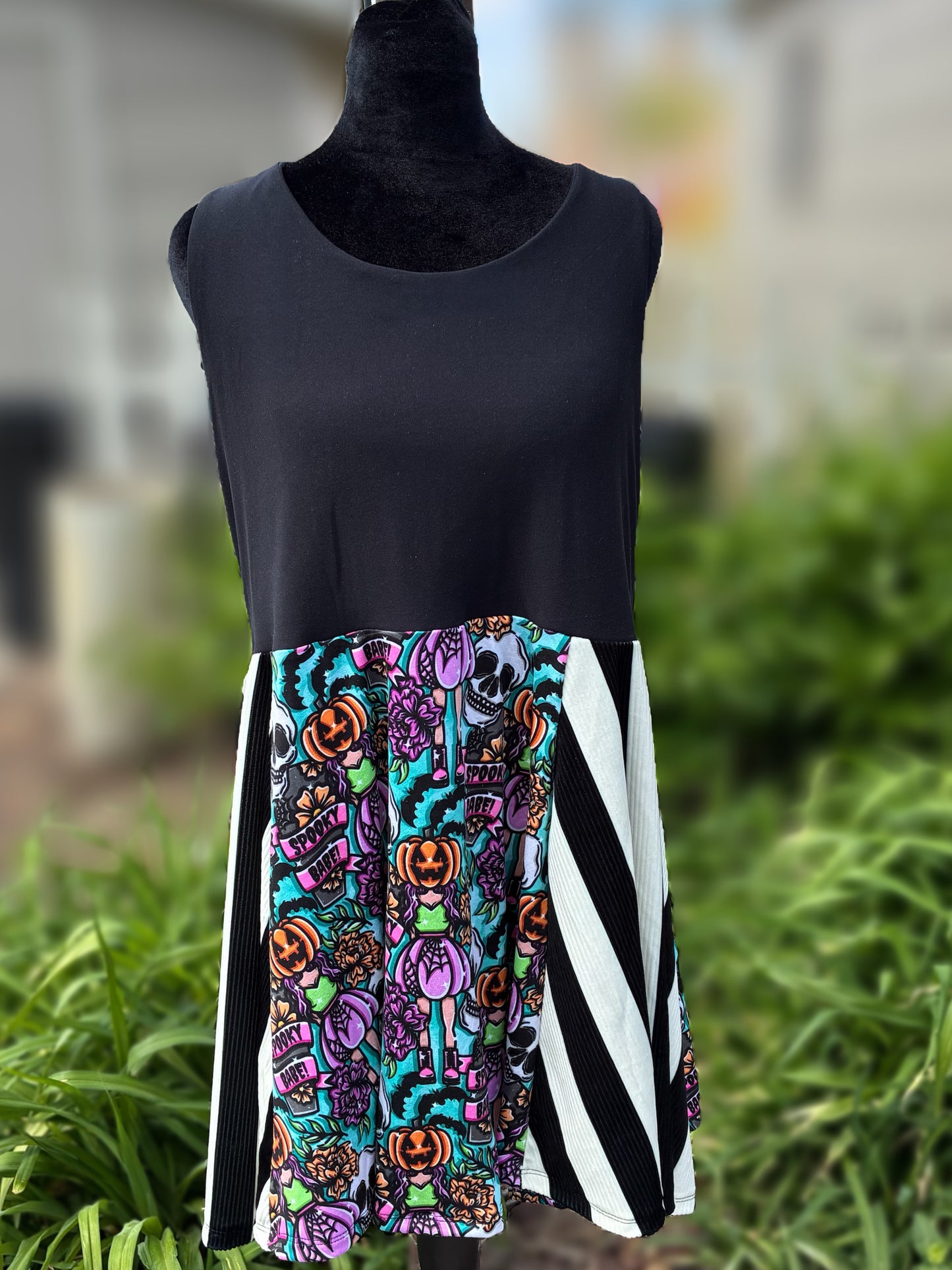 Adult 2X Spooky Babe Luna Dress