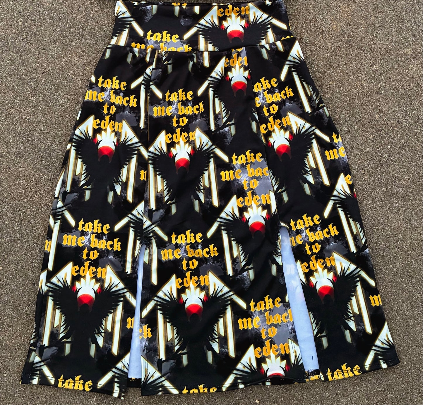 Jaded Knee Skirt: Sz Small ST Eden