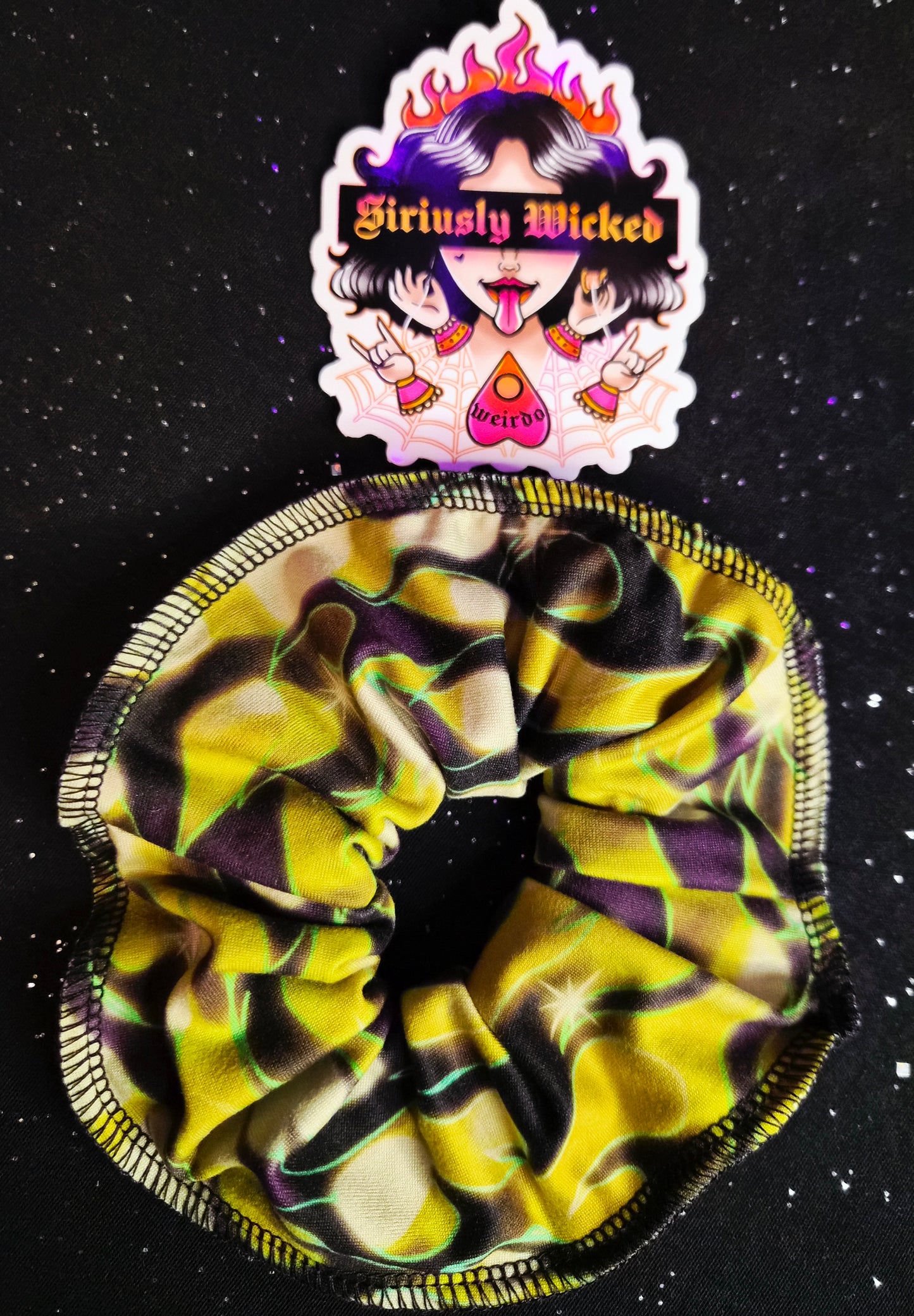 Green Flames Scrunch