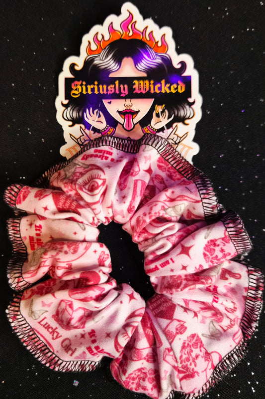 Manifest Princess Scrunch