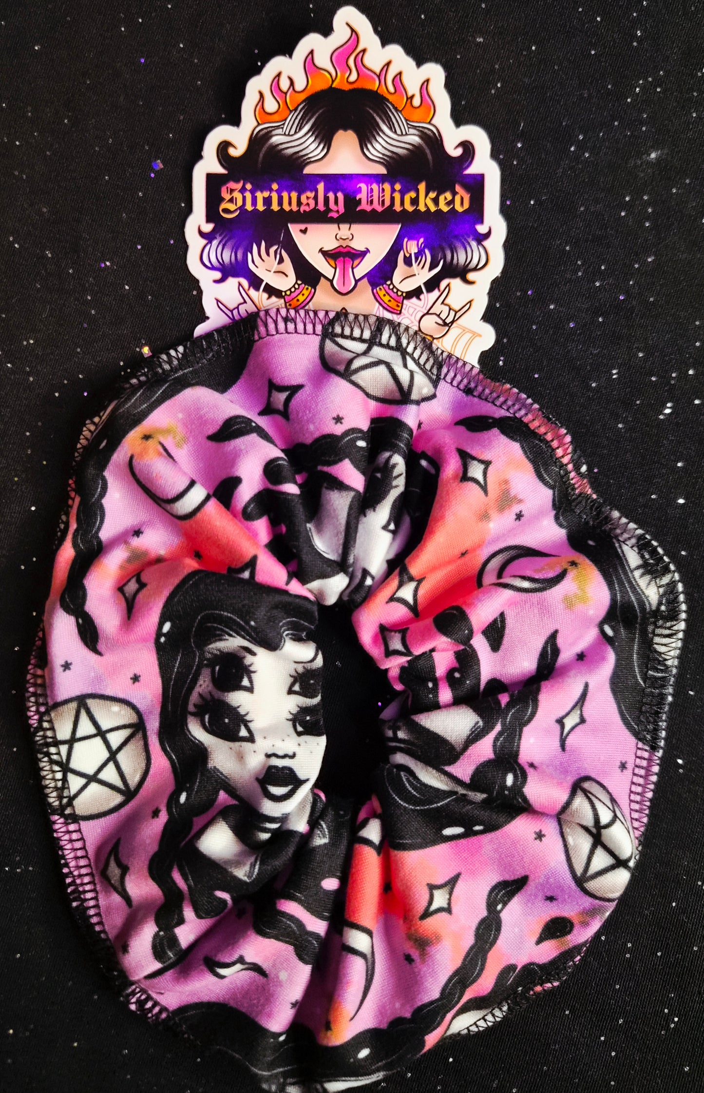 Trippy Witch Scrunch