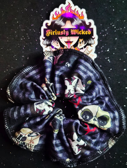 Slip knot stripes Scrunchies